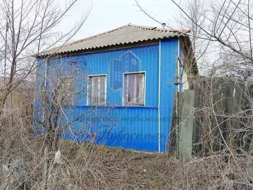 Дом в Белгородская область, Старооскольский городской округ, с. ... - Фото 1