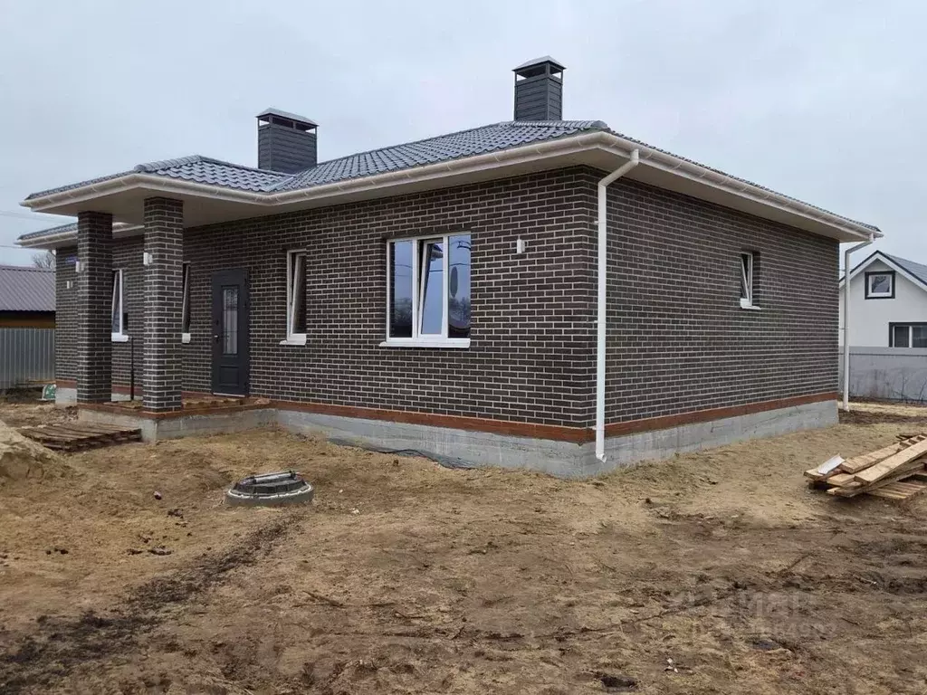 Дом в Татарстан, Пестречинский район, Конское с/пос, с. Конь ул. ... - Фото 1