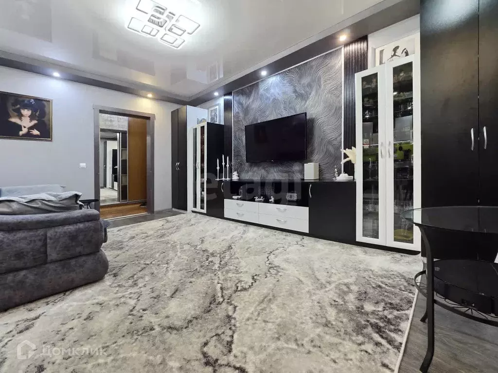 Продаётся 3-к квартира, 61.2 м - Фото 1