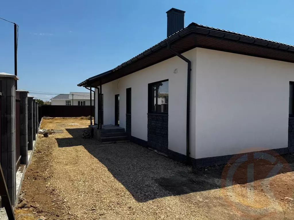 Дом в Крым, Сакский район, с. Суворовское ул. Евпаторийская, 55А (125 ... - Фото 2