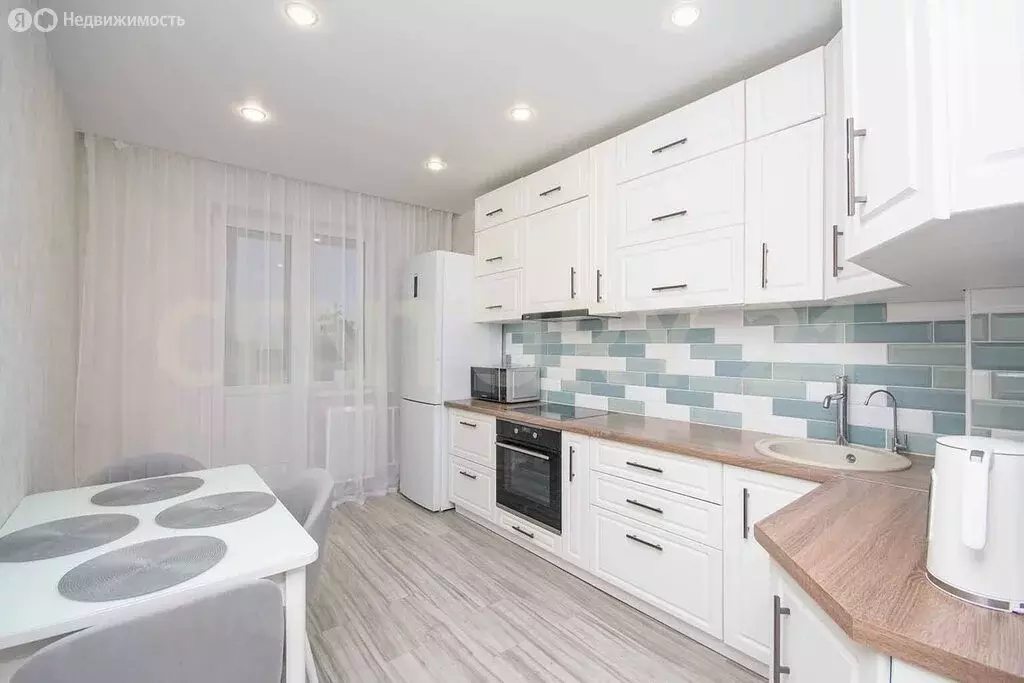 2-комнатная квартира: Ульяновск, Кузоватовская улица, 40Б (50.7 м) - Фото 1