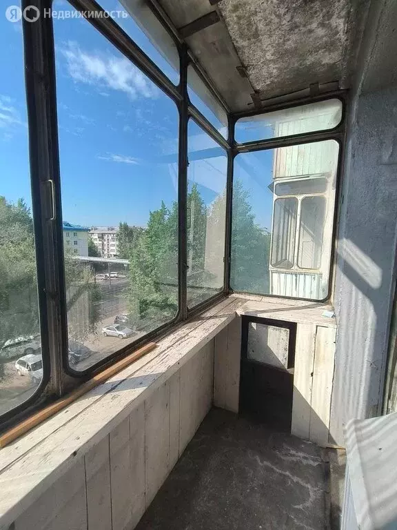2-комнатная квартира: Бийск, улица Ильи Мухачёва, 230 (49.4 м) - Фото 0