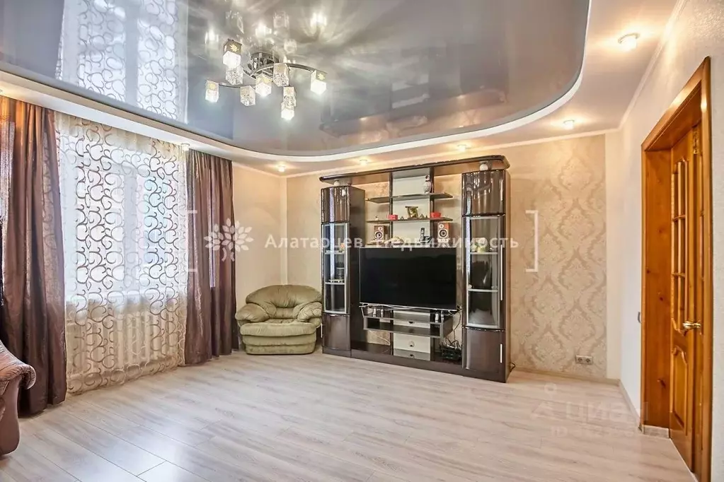 3-к кв. Томская область, Томск Карповский пер., 12 (101.0 м) - Фото 1