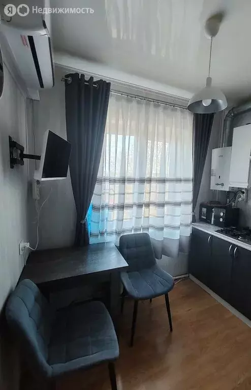 3-комнатная квартира: Щёкино, Советская улица, 9 (59 м) - Фото 1