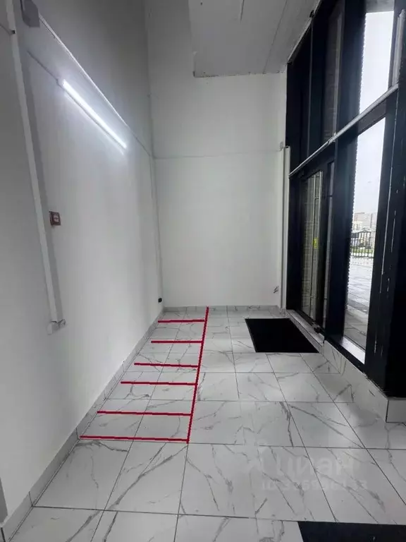 Торговая площадь в Москва ул. Архитектора Власова, 71к2 (2 м) - Фото 1