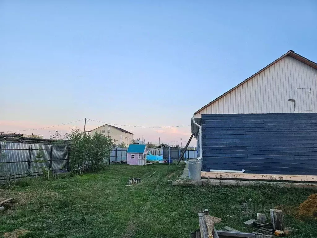 Дом в Саха (Якутия), Якутск ул. Олега Кошевого (83 м) - Фото 1