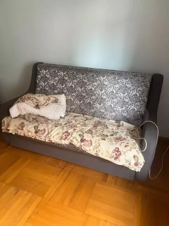 Комната 25 м в 2-к., 1/3 эт. - Фото 1
