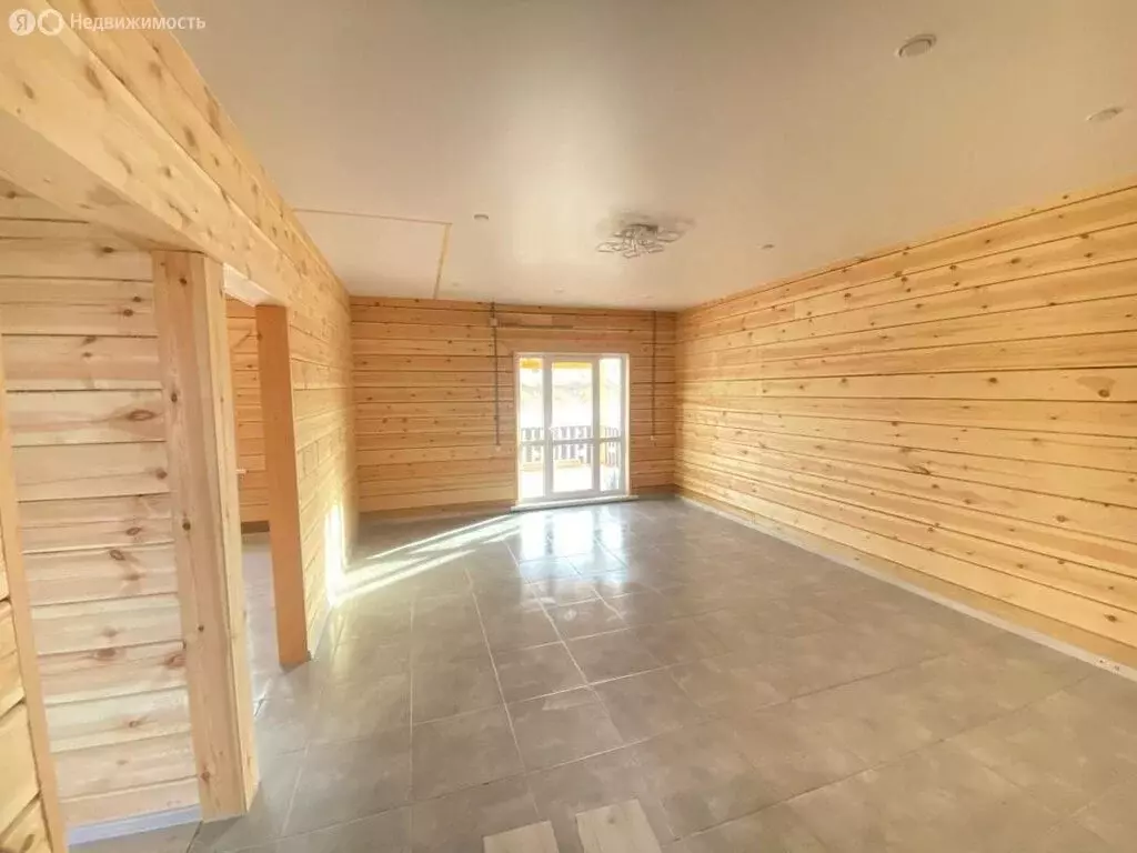 Дом в село Урик, улица Фёдора Тютчева, 50 (120 м) - Фото 2