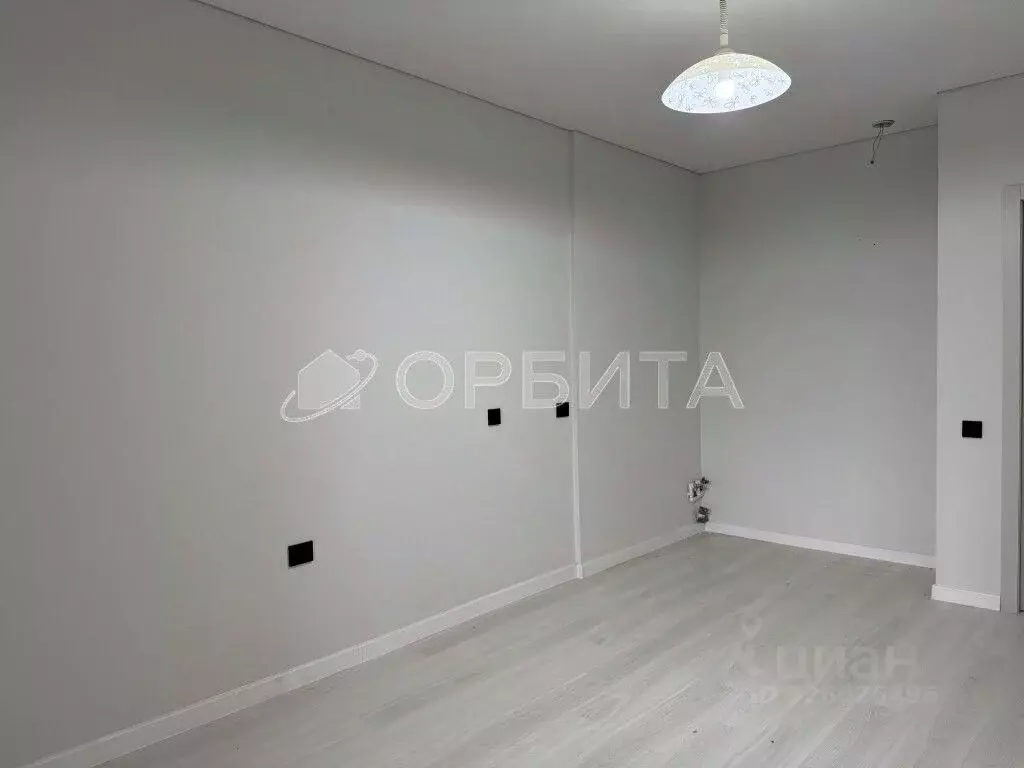 1-к кв. Тюменская область, Тюмень ул. Николая Ростовцева, 27 (42.8 м) - Фото 1