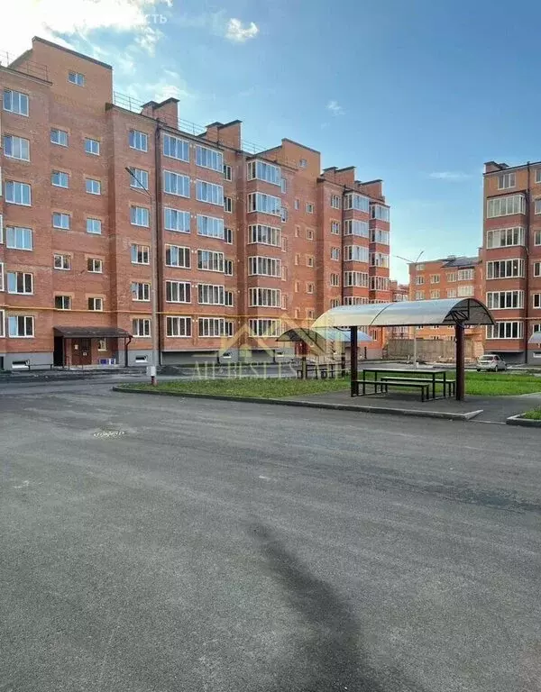1-комнатная квартира: Владикавказ, улица Хадарцева, 41 (52 м) - Фото 1
