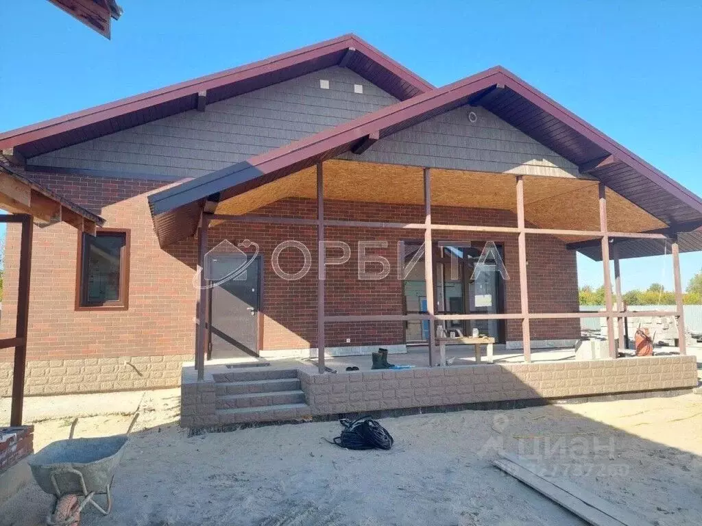 Дом в Тюменская область, Тюменский муниципальный округ, с. Мальково ... - Фото 1