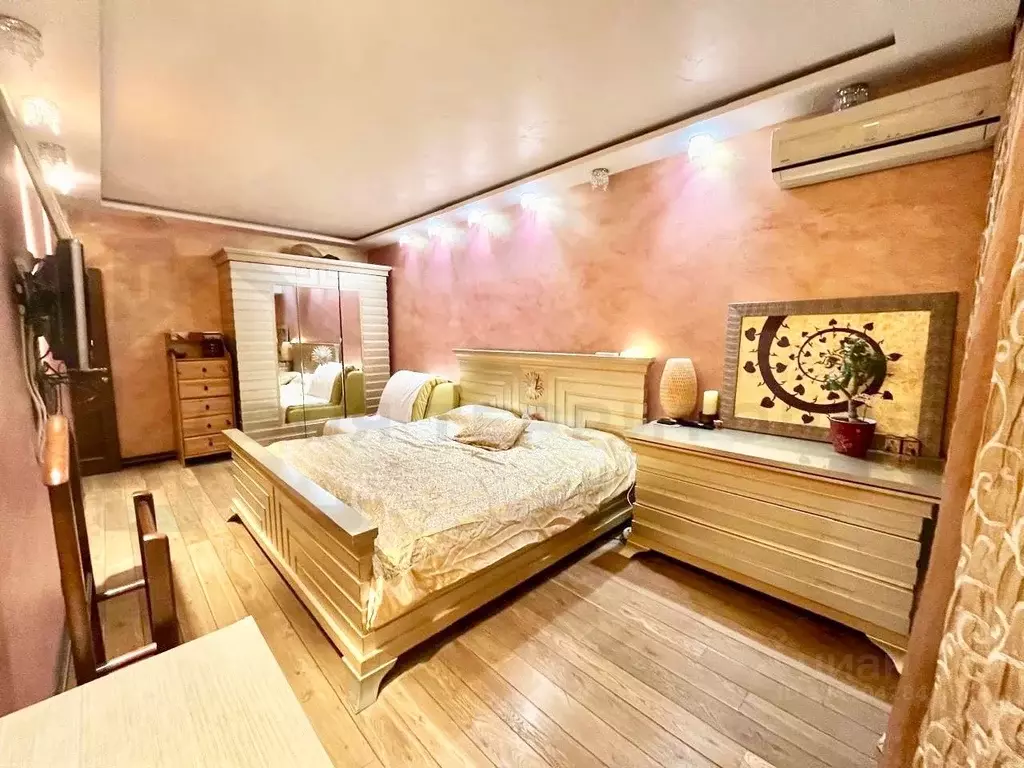 2-к кв. Свердловская область, Екатеринбург ул. Токарей, 68 (62.0 м) - Фото 2