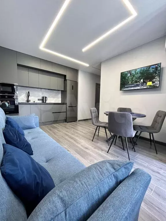 2-к. квартира, 60 м, 8/15 эт. - Фото 0