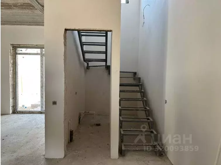 Дом в Оренбургская область, Оренбургский район, с. Ивановка ул. ... - Фото 1