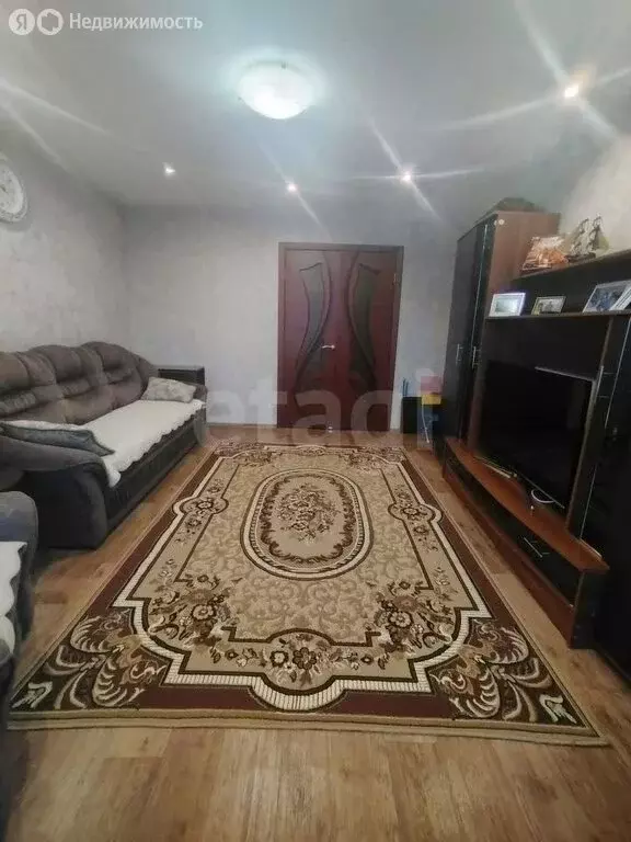 3-комнатная квартира: Улан-Удэ, улица Антонова, 6 (65.5 м) - Фото 1