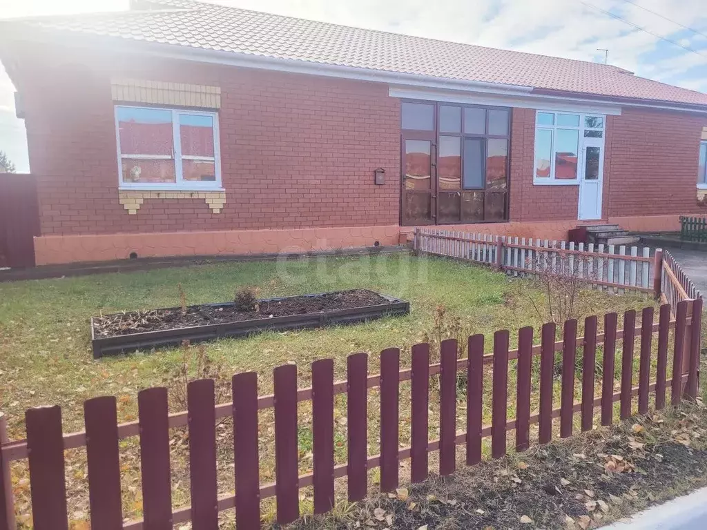 Дом в Тюменская область, Тюменский муниципальный округ, д. Ушакова ул. ... - Фото 1