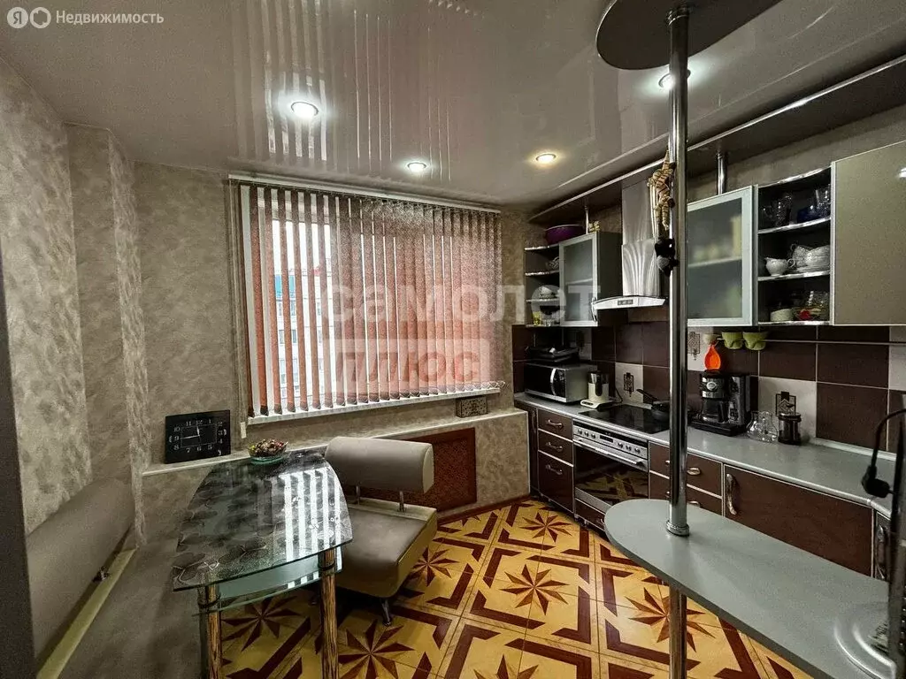 2-комнатная квартира: Тында, Школьная улица, 17 (57.9 м) - Фото 2