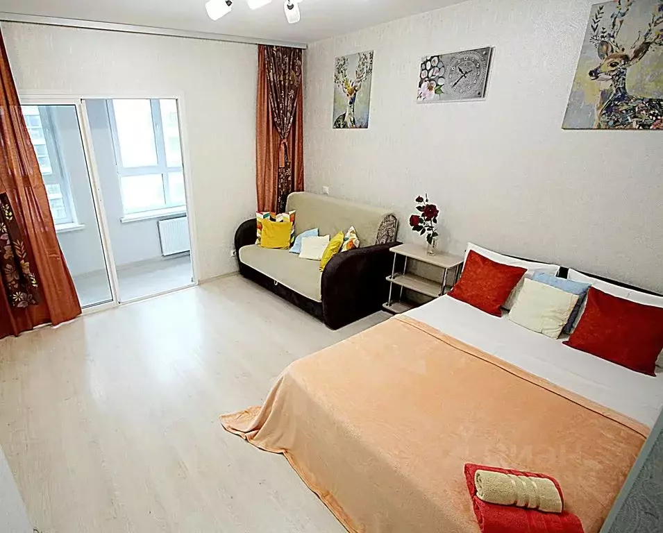 Студия Свердловская область, Екатеринбург ул. Счастливая, 3 (36.0 м) - Фото 1