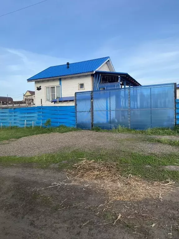 Дом в Красноярский край, Березовка пгт ул. Альпийская (34 м) - Фото 0