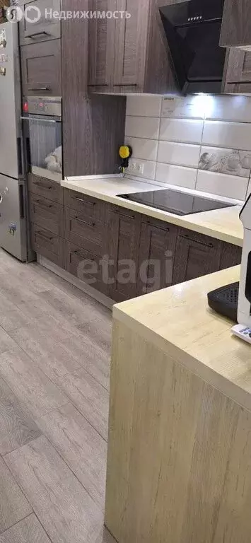 2-комнатная квартира: Ачинск, улица Фрунзе, 13 (54.7 м) - Фото 2