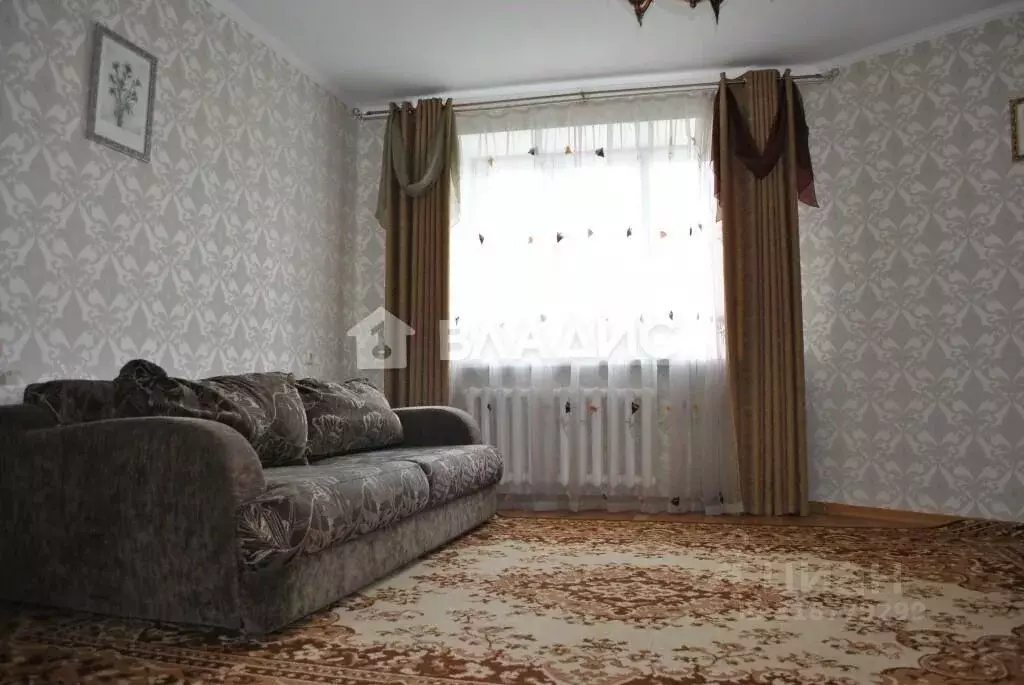 2-к кв. Владимирская область, Владимир Солнечная ул., 41а (71.0 м) - Фото 0