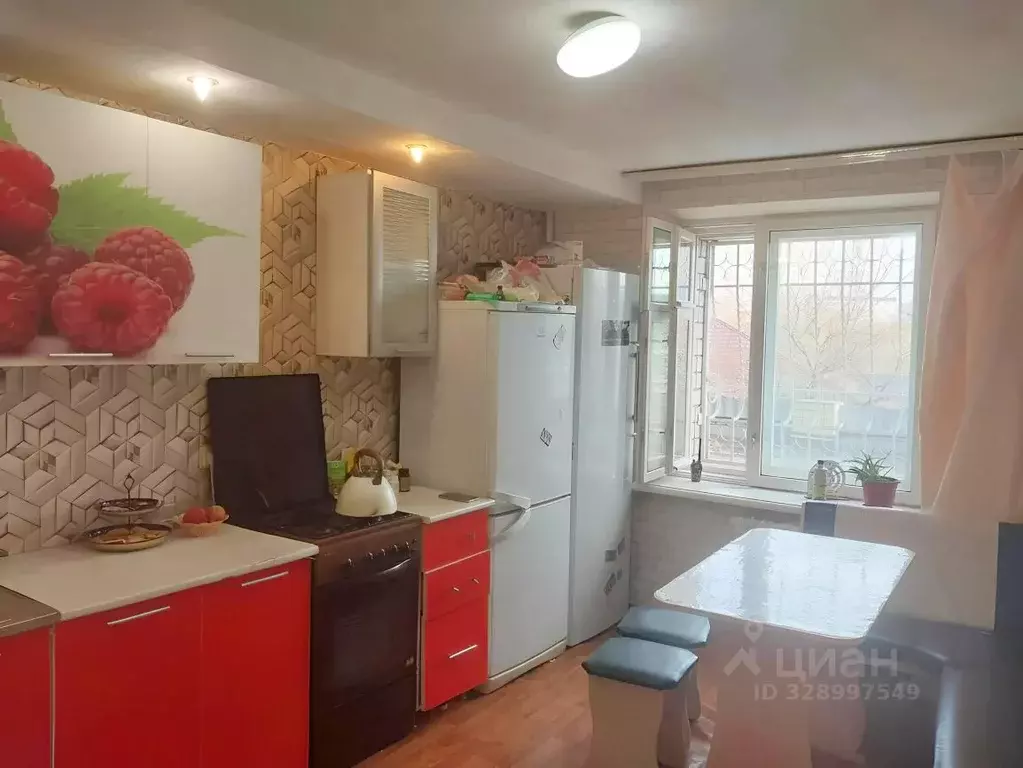 2-к кв. Саратовская область, Энгельс Саратовская ул., 57 (50.3 м) - Фото 2