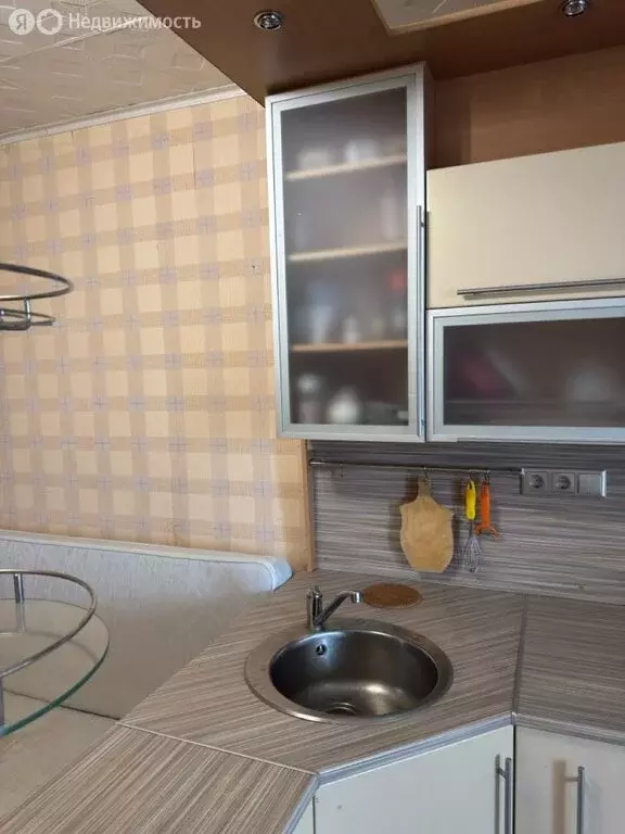 2-комнатная квартира: Пикалёво, 6-й микрорайон, 15 (45 м) - Фото 1