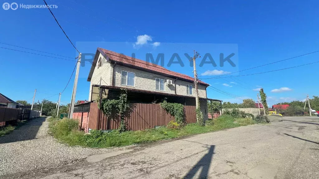 Дом в Майкоп, ДНТ Дружба, Речная улица, 2Г (244.4 м) - Фото 0