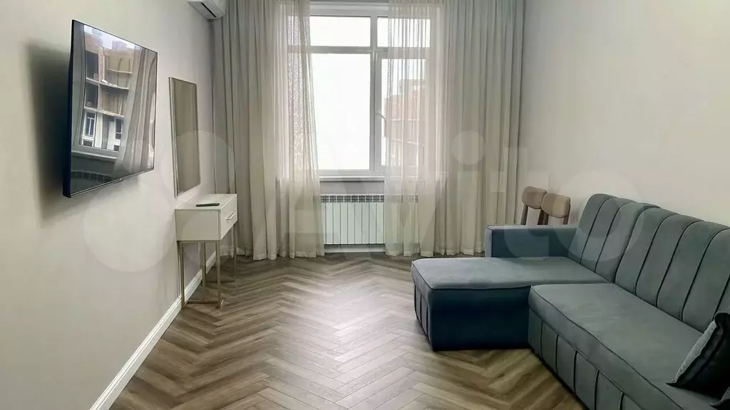 1-к. квартира, 55 м, 8/12 эт. - Фото 1