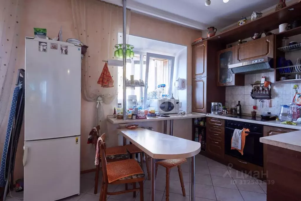 3-к кв. Забайкальский край, Чита ул. Подгорбунского, 55А (91.1 м) - Фото 0