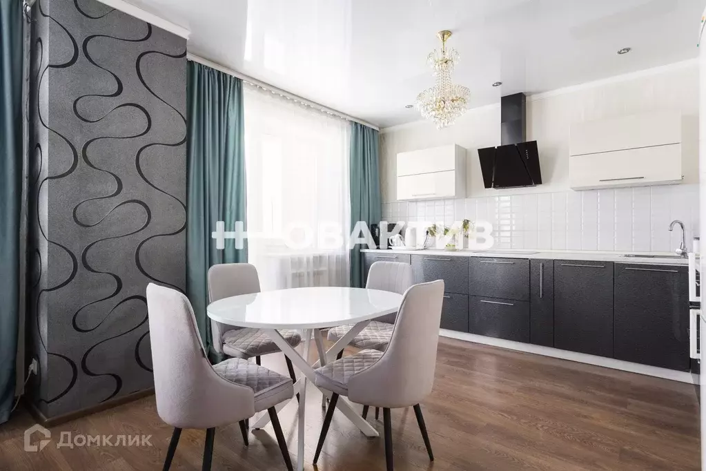 Продаётся 3-к квартира, 101.8 м - Фото 0