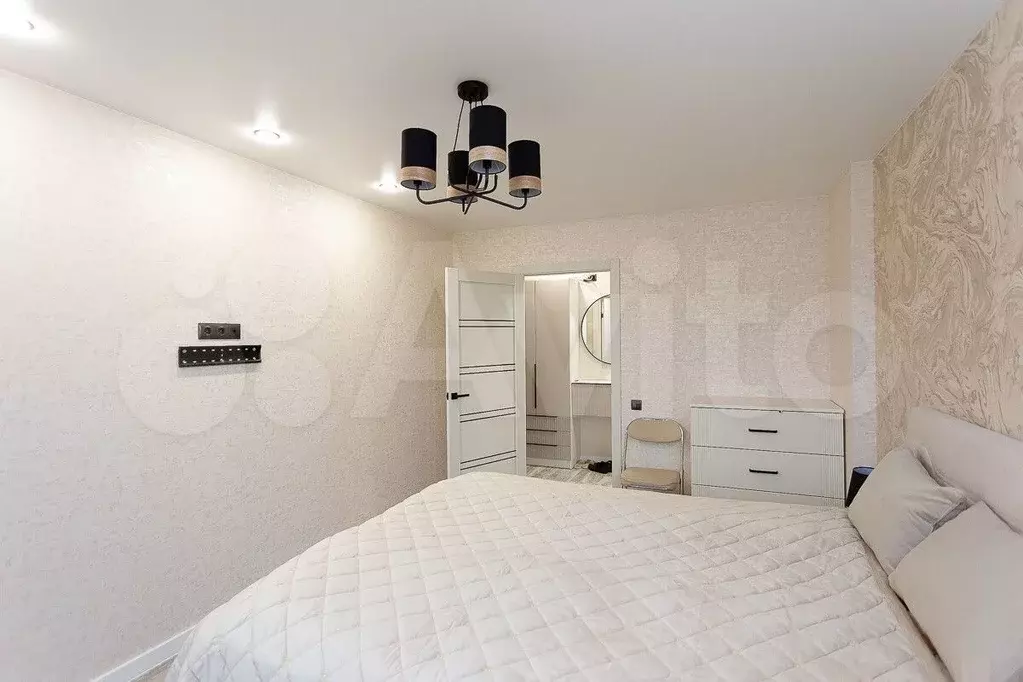 2-к. квартира, 60 м, 7/19 эт. - Фото 1