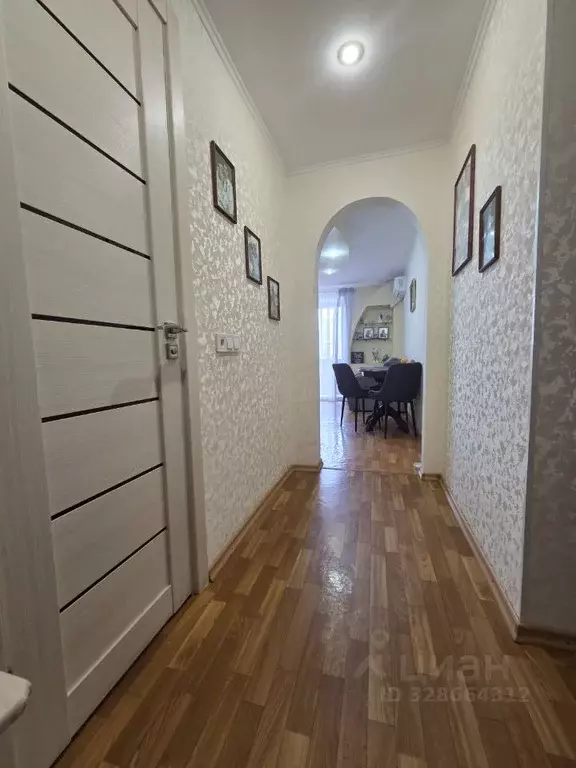 1-к кв. Самарская область, Тольятти Офицерская ул., 17 (38.6 м) - Фото 1