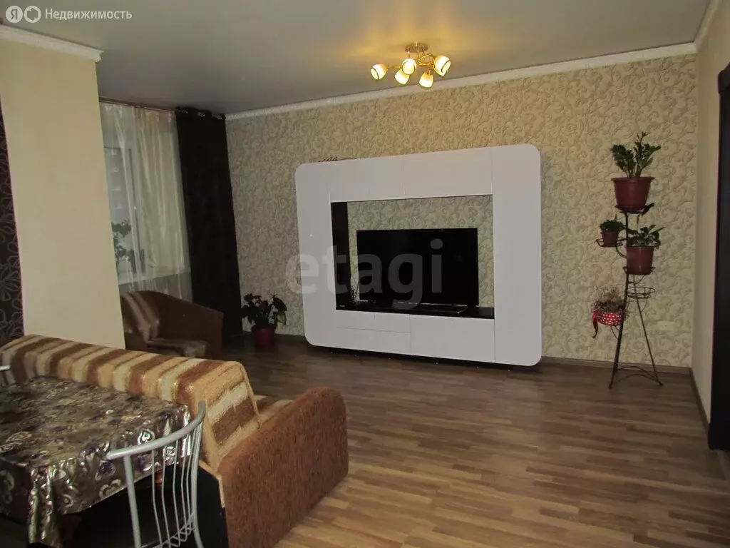 3-комнатная квартира: Ухта, улица М.К. Сидорова, 7 (89.8 м) - Фото 2