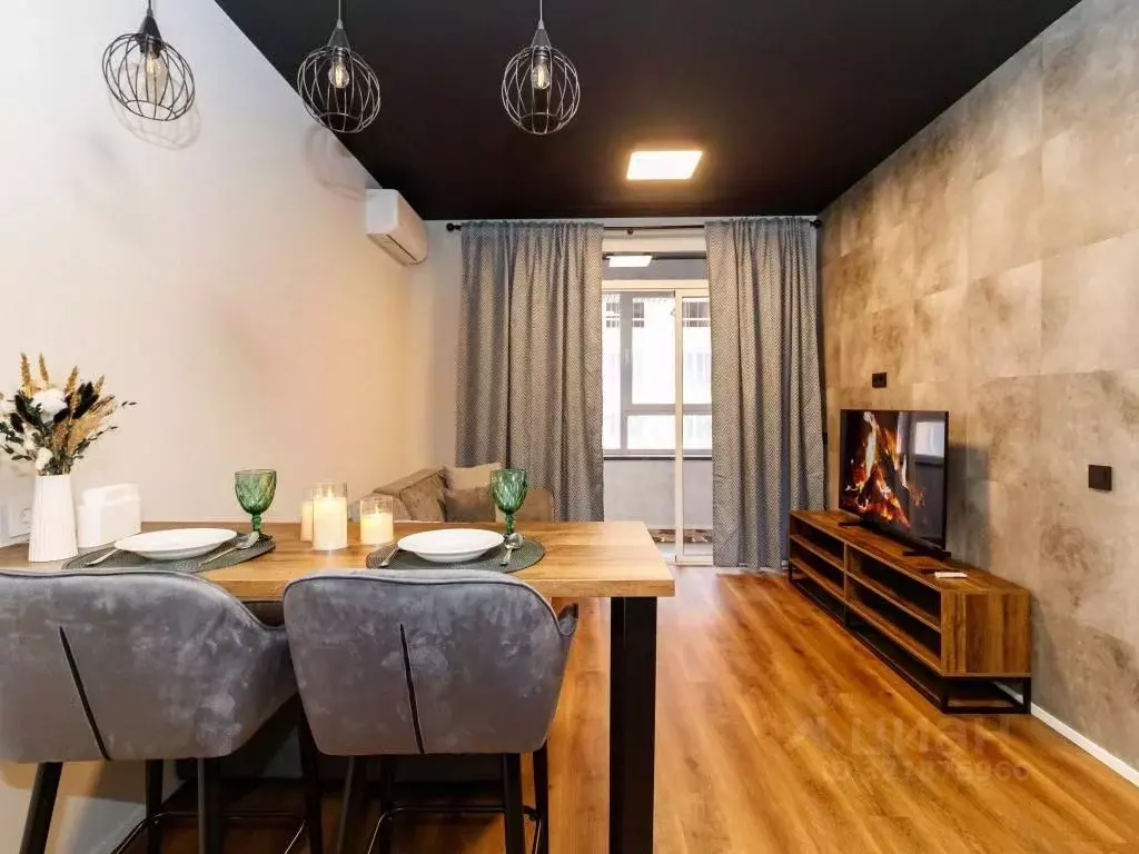 2-к кв. Тюменская область, Тюмень Профсоюзная ул., 6к1 (47.0 м) - Фото 1