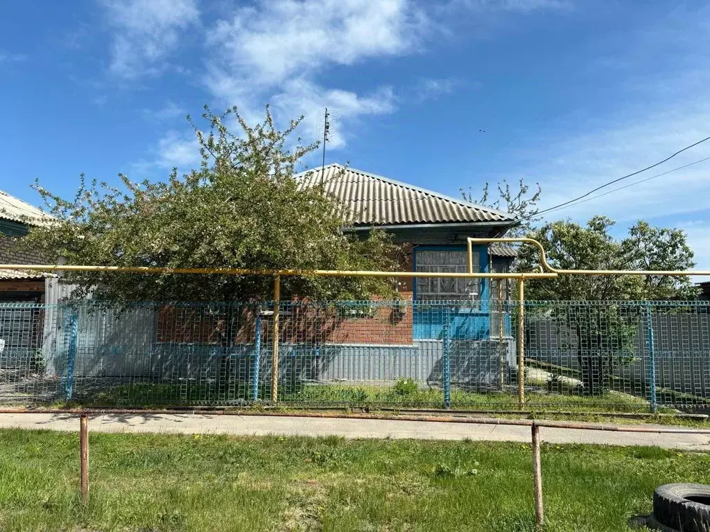 Дом в Ростовская область, Цимлянск ул. Азина, 14 (60 м) - Фото 1