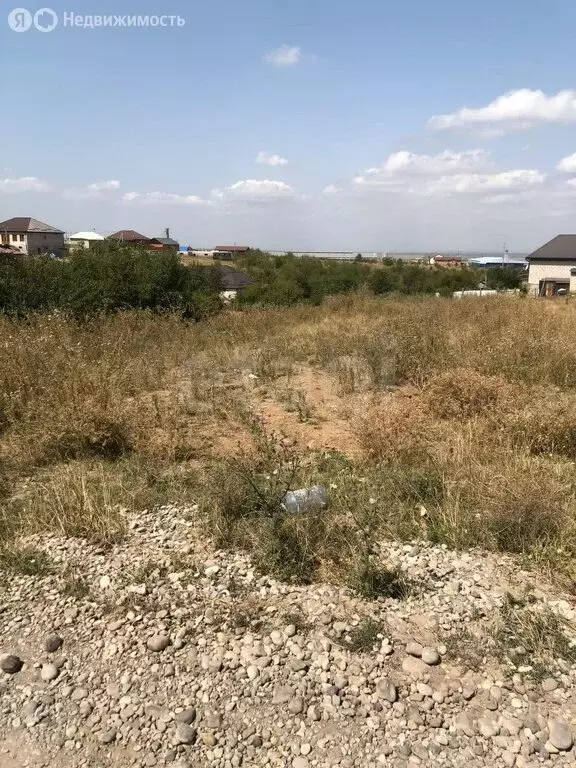 Участок в Али-Юрт, улица Б. Нальгиева (8 м) - Фото 0