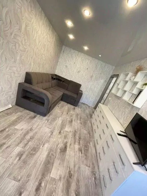 2-к кв. Иркутская область, Слюдянка Амбулаторная ул., 10 (47.1 м) - Фото 1