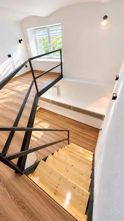Студия Москва Шмитовский проезд, 11А (20.0 м) - Фото 1