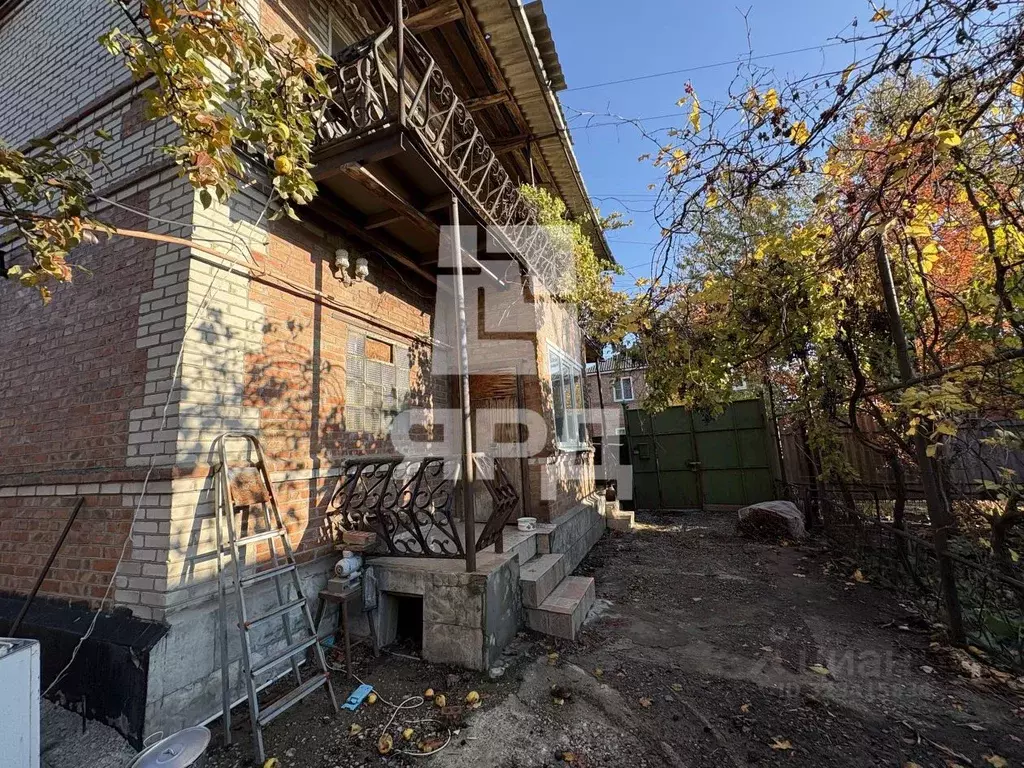 Дом в Ростовская область, Таганрог Северная ул., 4 (190 м) - Фото 1