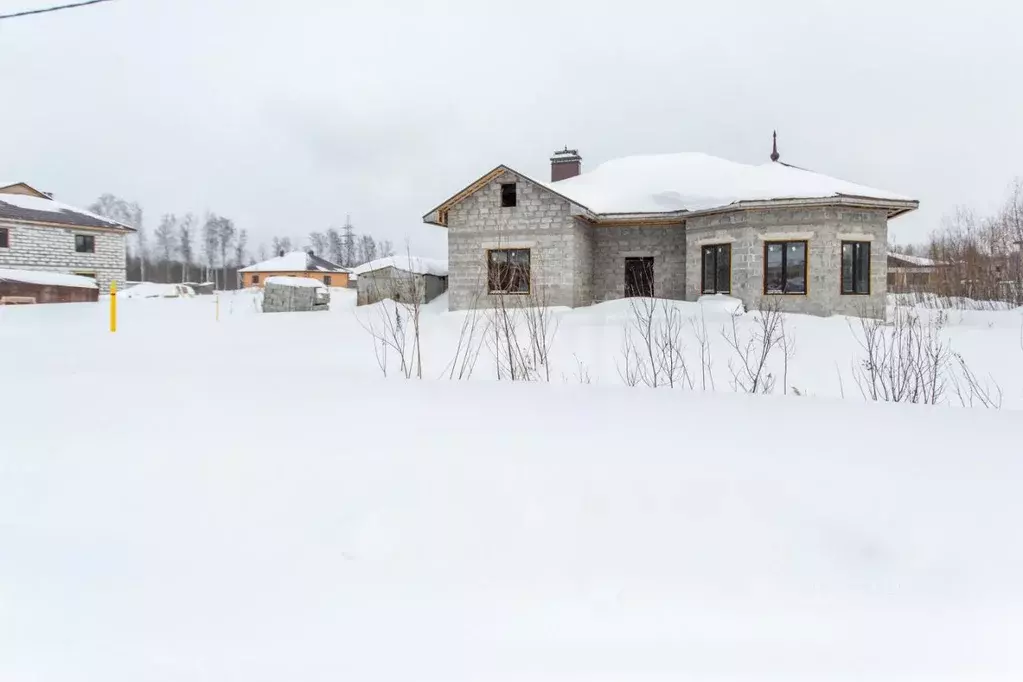 Дом в Тюменская область, Тобольск ул. Беринга, 9 (139 м) - Фото 1