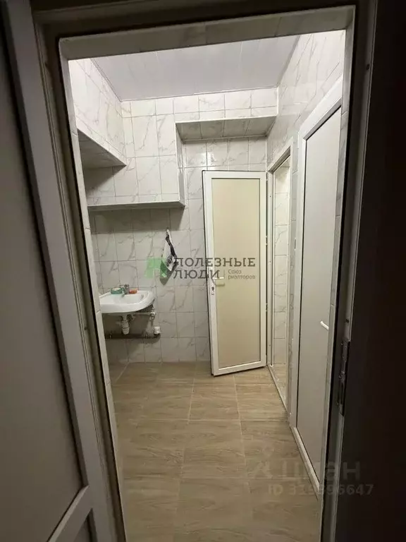 Комната Белгородская область, Шебекино пл. Горяинова, 3 (13.5 м) - Фото 2