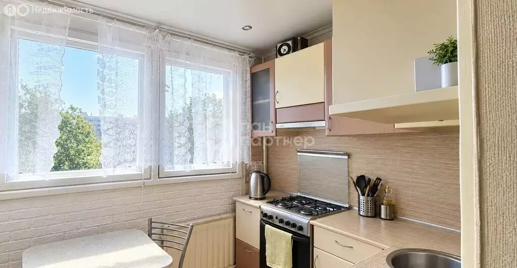 2-комнатная квартира: Санкт-Петербург, улица Есенина, 14к2 (44.2 м) - Фото 1