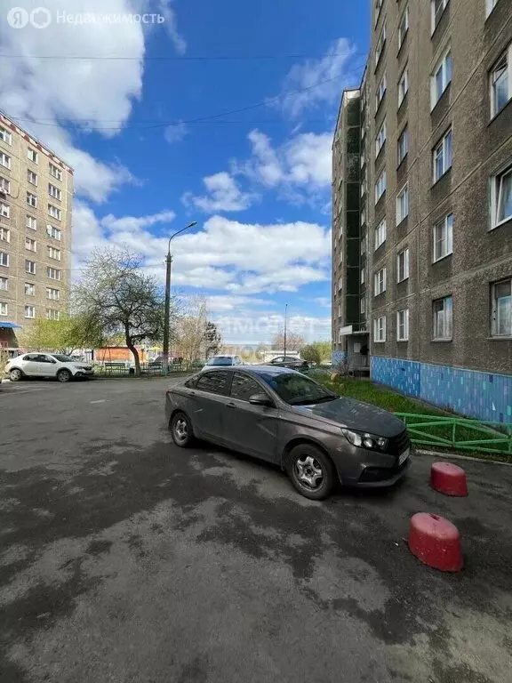 3-комнатная квартира: Челябинск, улица Хохрякова, 8 (66.5 м) - Фото 2