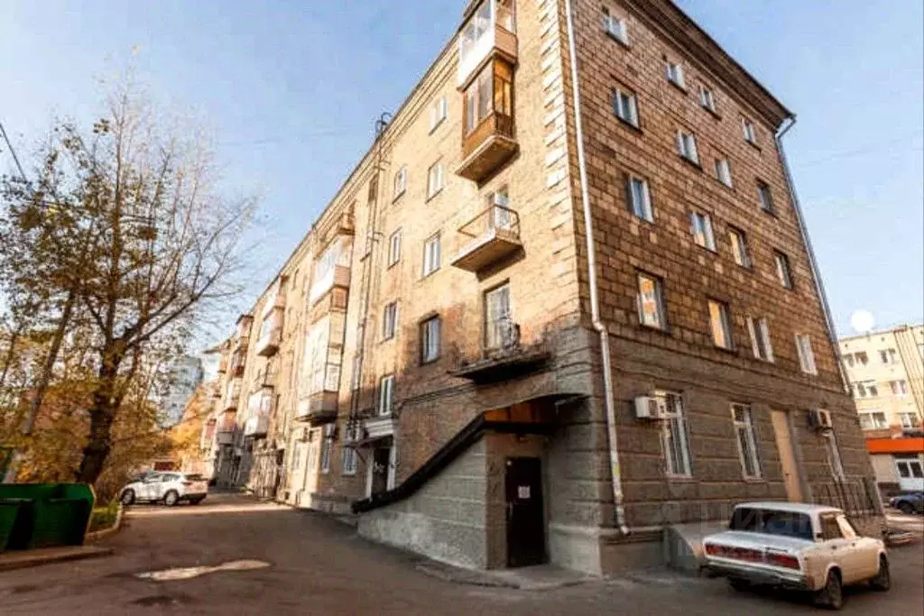 2-к кв. Красноярский край, Красноярск ул. Ленина, 143 (47.9 м) - Фото 1