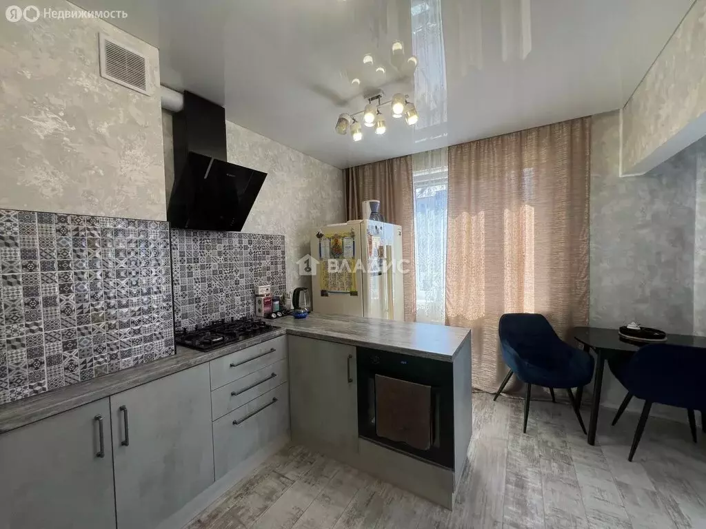 2-комнатная квартира: Калининград, улица Герцена, 36 (60 м) - Фото 1