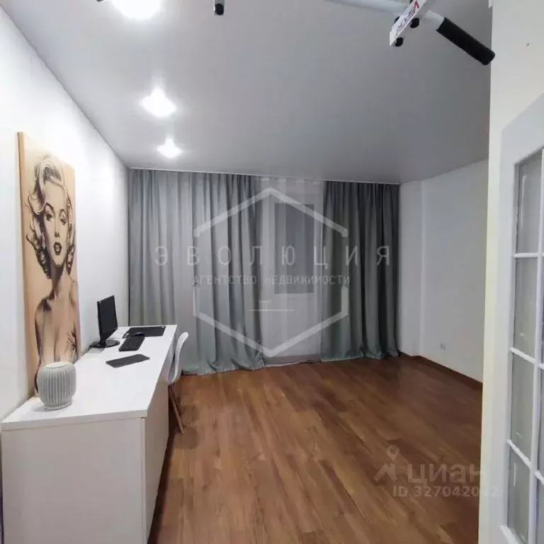 2-к кв. Калининградская область, Калининград ул. Горького, 170Б (63.0 ... - Фото 1