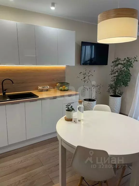 1-к кв. Тюменская область, Тюмень проезд Воронинские горки, 99Б (42.0 ... - Фото 1