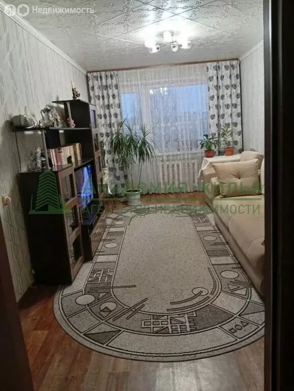 3-комнатная квартира: Саратов, 1-й Тульский проезд, 24 (64 м) - Фото 1