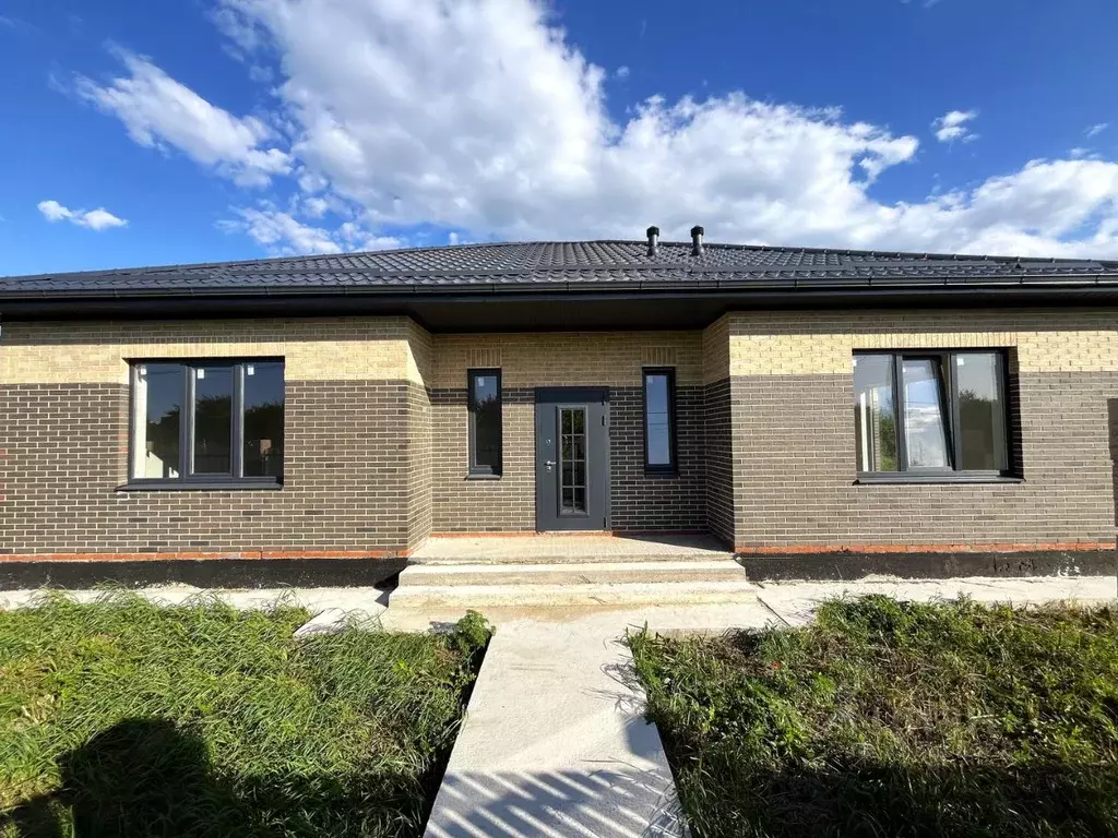 Коттедж в Адыгея, Тахтамукайский район, Козет аул ул. Комсомольская ... - Фото 1